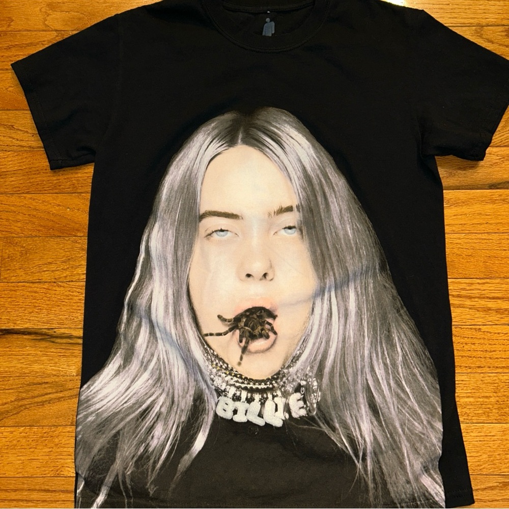 Billie Eilish spider mouth graphic tee